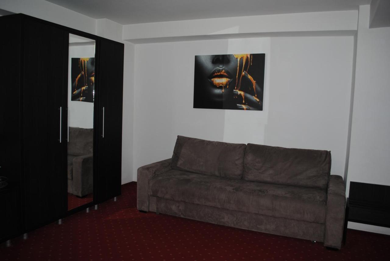 Hotel Corona Drobeta Turnu Severin Ngoại thất bức ảnh